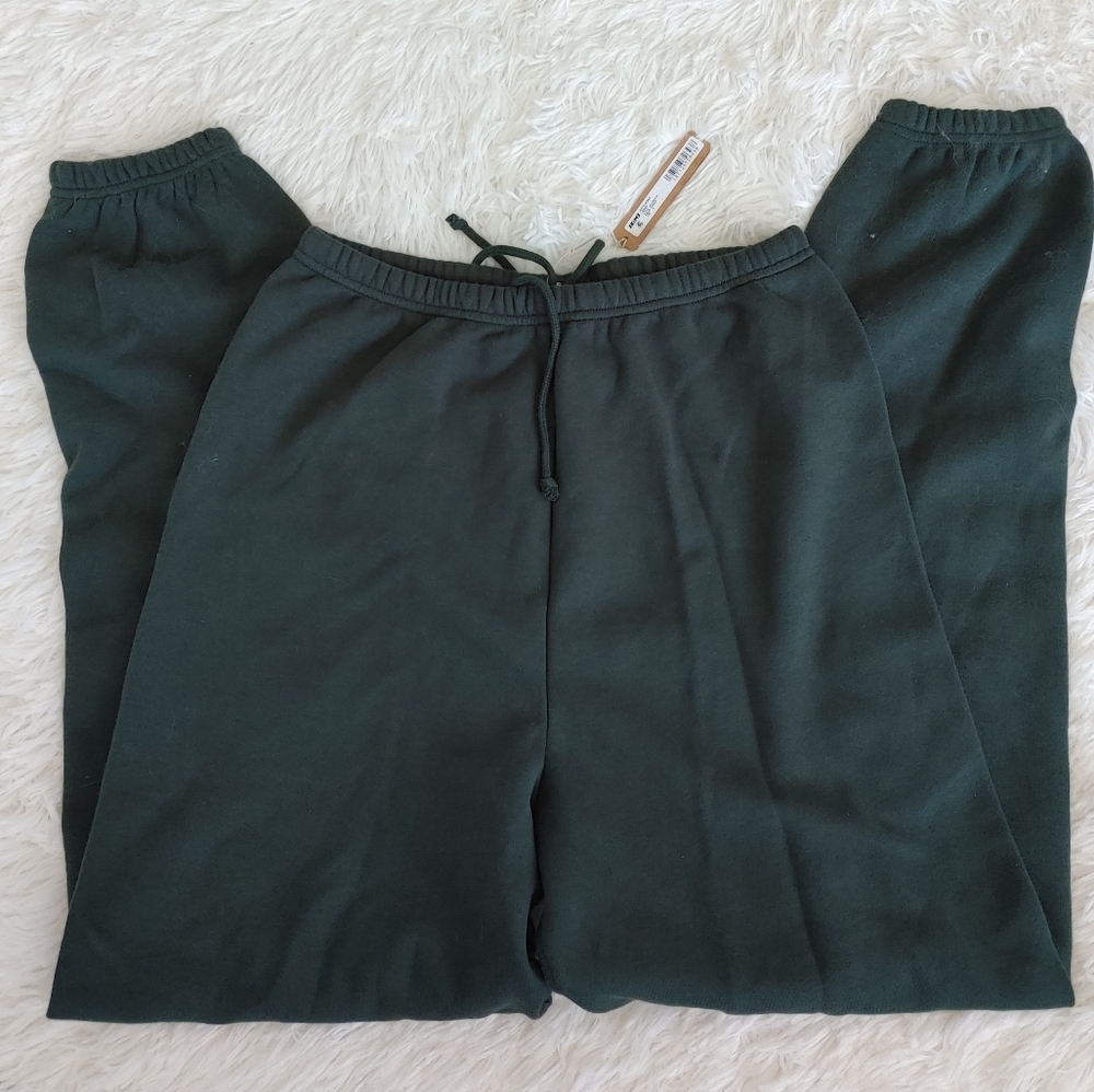 SKIMS Fleece Classic Jogger Pants - Picture 3 of 13